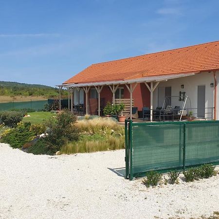 Búzavirág Apartmanház Balatonakali Kültér fotó