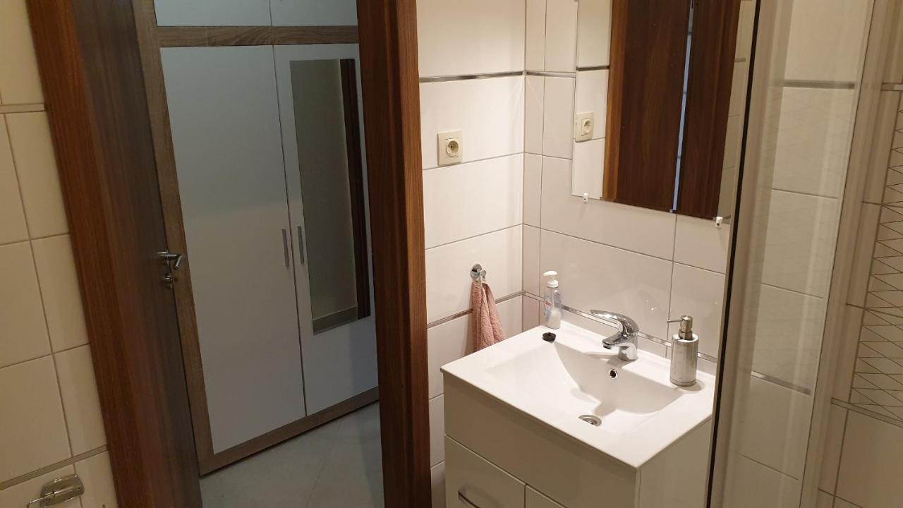 Búzavirág Apartmanház Balatonakali Kültér fotó