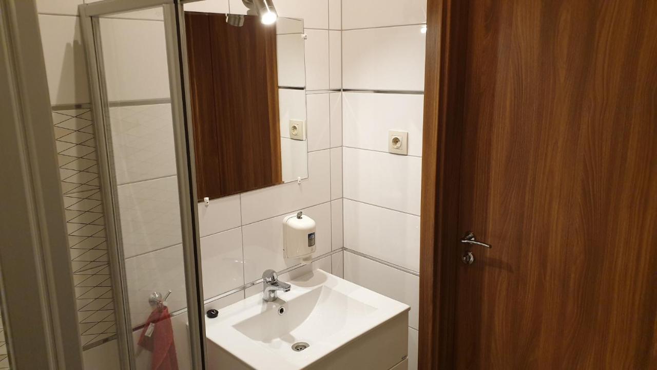 Búzavirág Apartmanház Balatonakali Kültér fotó