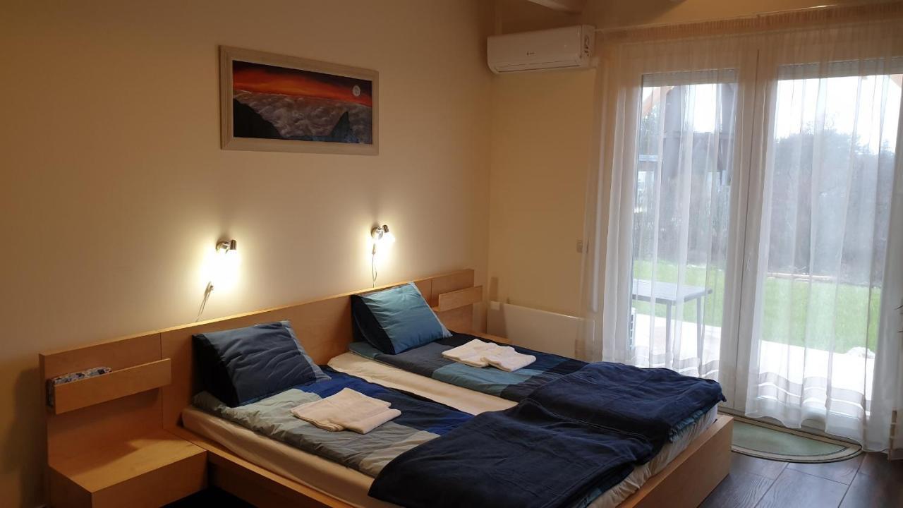 Búzavirág Apartmanház Balatonakali Kültér fotó