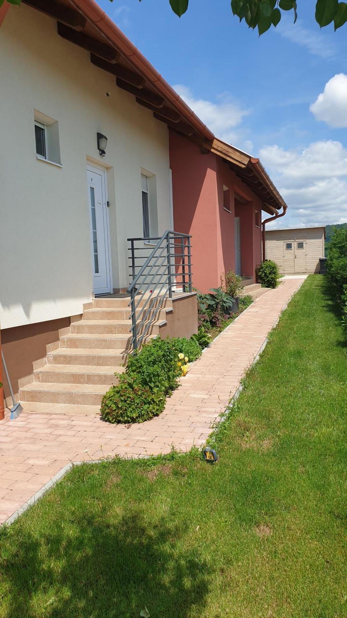 Búzavirág Apartmanház Balatonakali Kültér fotó
